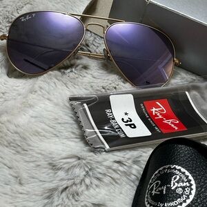 Ray-Ban Aviator Large Metal Matte Gold Sunglasses RB3025